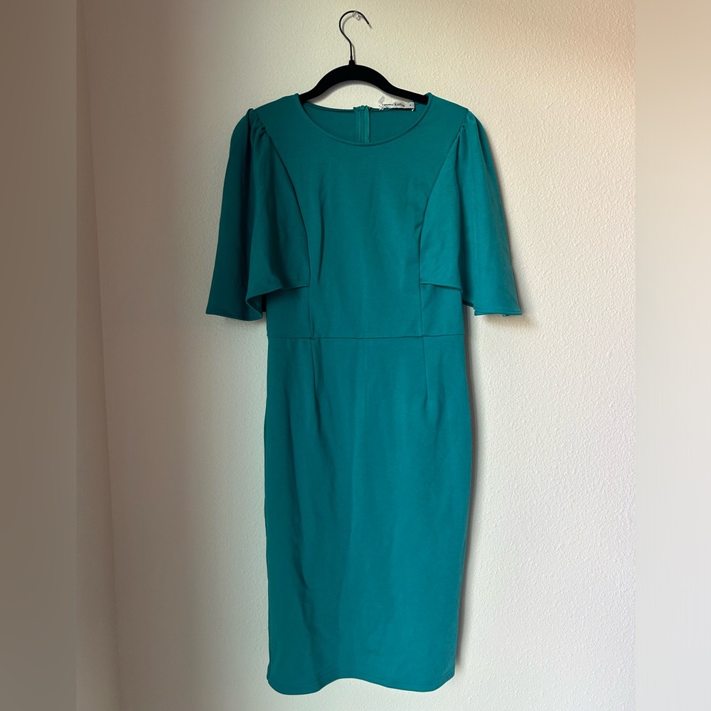 NWT Grace Karin Flutter Sleeve Dress